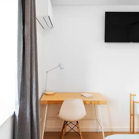 Apartamento East River - T4 Junto Ao Altice Forum - *