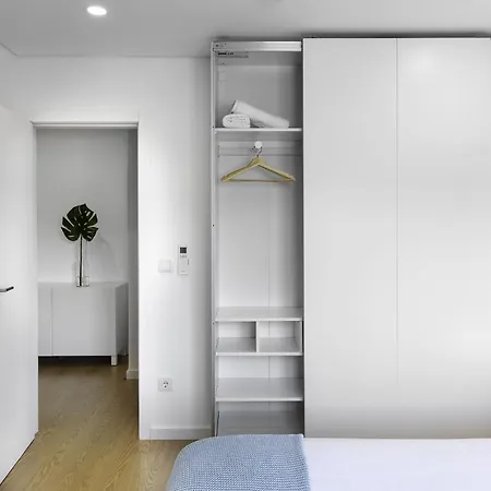 East River - T4 Junto Ao Altice Forum -