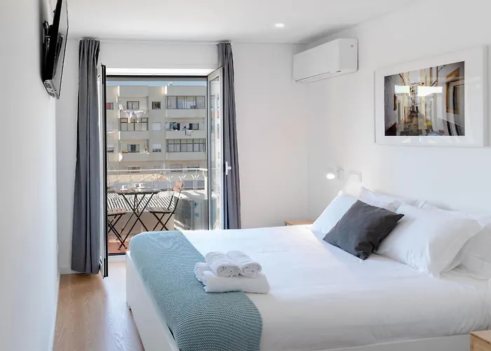 Appartement East River - T4 Junto Ao Altice Forum - *